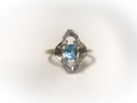 14 K Antiek Witgouden Fantasie Ring Topaas / Diamant