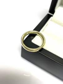 18 Karaat Massief Gouden Bandring ca 0.15 ct Princess Geslepen Diamant