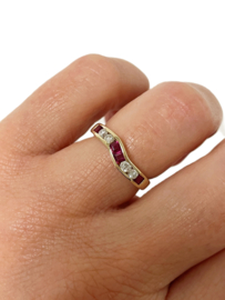 14 K Gouden Slagring 0.20 ct Diamant / 0.20 ct Robijn - Mt 16.75