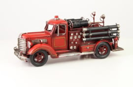 A TIN MODEL OF A FIRETRUCK