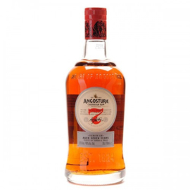 Angostura 7 Y