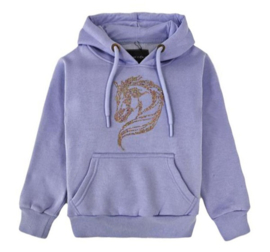 Super gave Lila hoodie