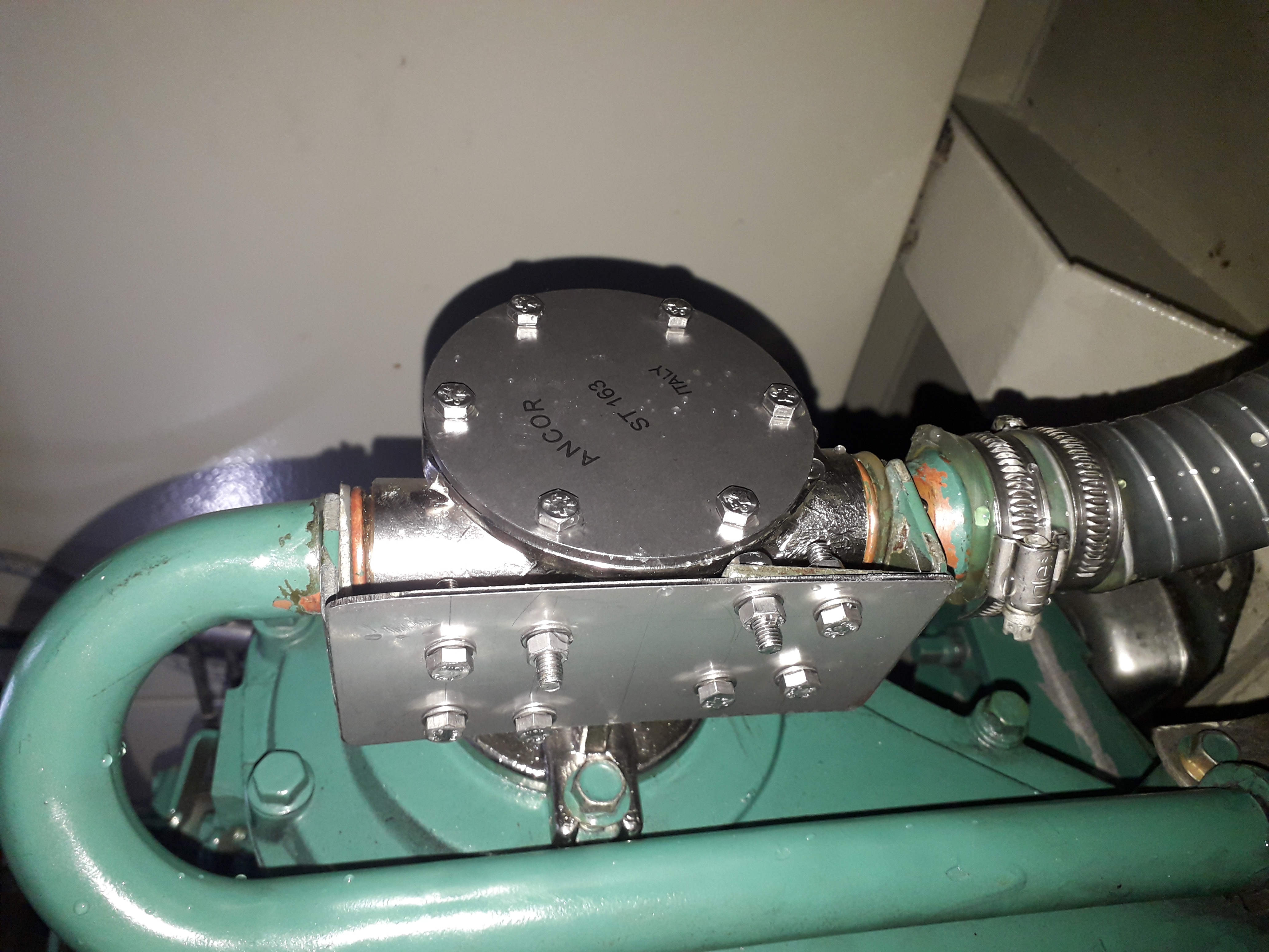 Volvo Penta MD31 Volvo Penta TMD31 Volvo Penta TAMD31 Volvo Penta AD31 series impeller pump 858469