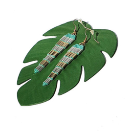 Pointed bugles ceylon aquagreen