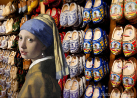 Meisje Vermeer koopt klompen