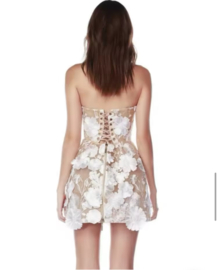 WHITE SHORT FLOWER DRESS
