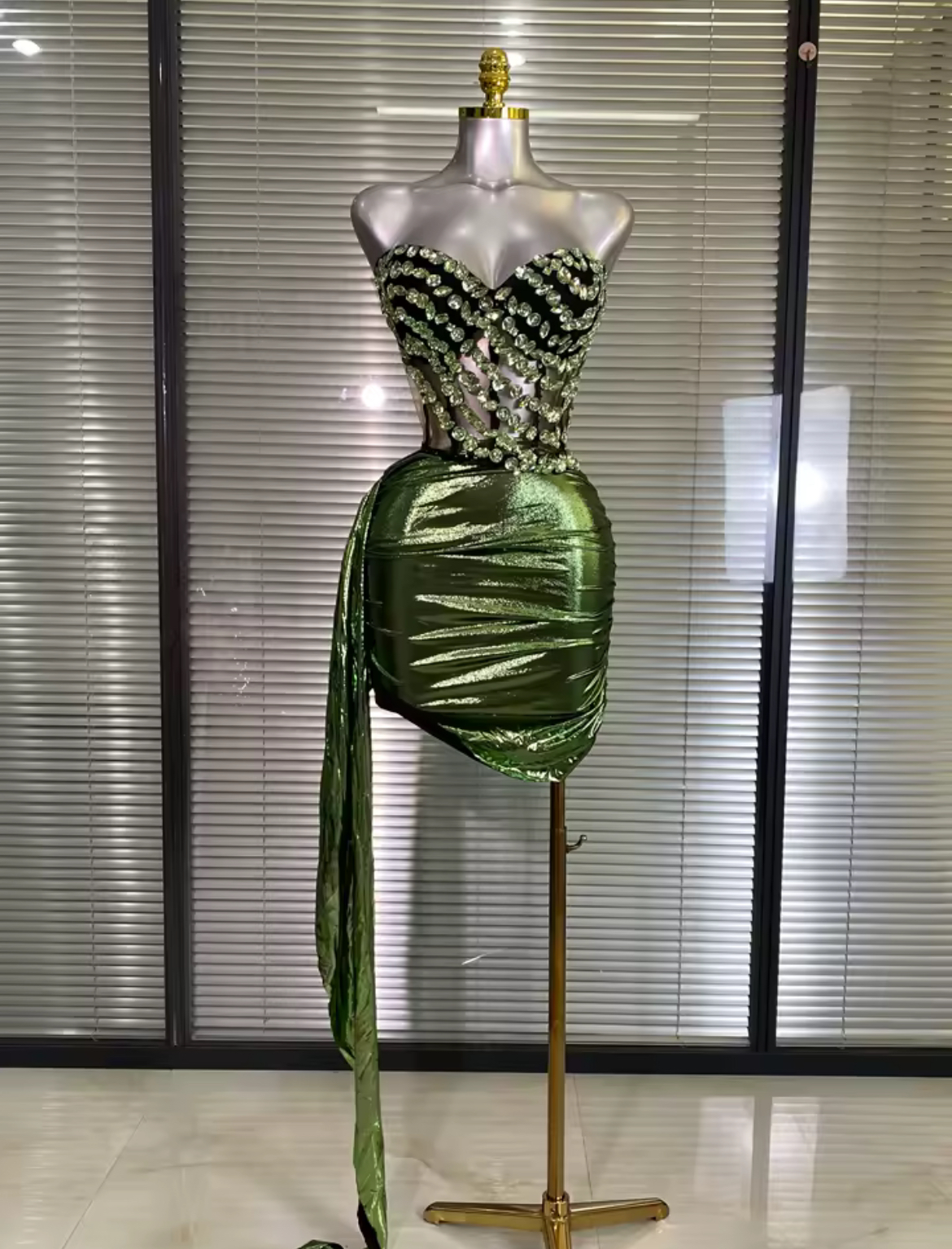 GREEN SPARK TWO PIECE