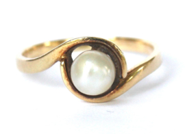 Vintage 14 karaat gouden slagring met parel