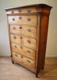 Antieke chiffonière met bureaugedeelte