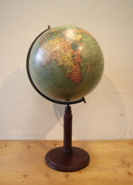 Antieke Duitse globe, Östergaard ca. 1929