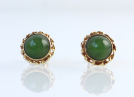 Vintage gouden oorknoppen met jade