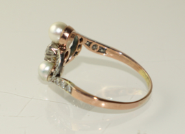 Antieke Art Nouveau ring met oudslijpsel diamant en parels