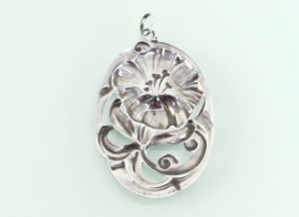 Grote zilveren Jugendstil hanger