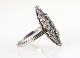 Antieke witgouden Art Deco ring met diamanten