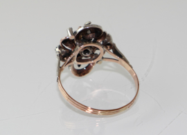 Antieke 18 karaat gouden Art Nouveau ring met parel en diamantjes