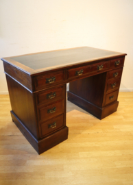 Antiek Engels bureau