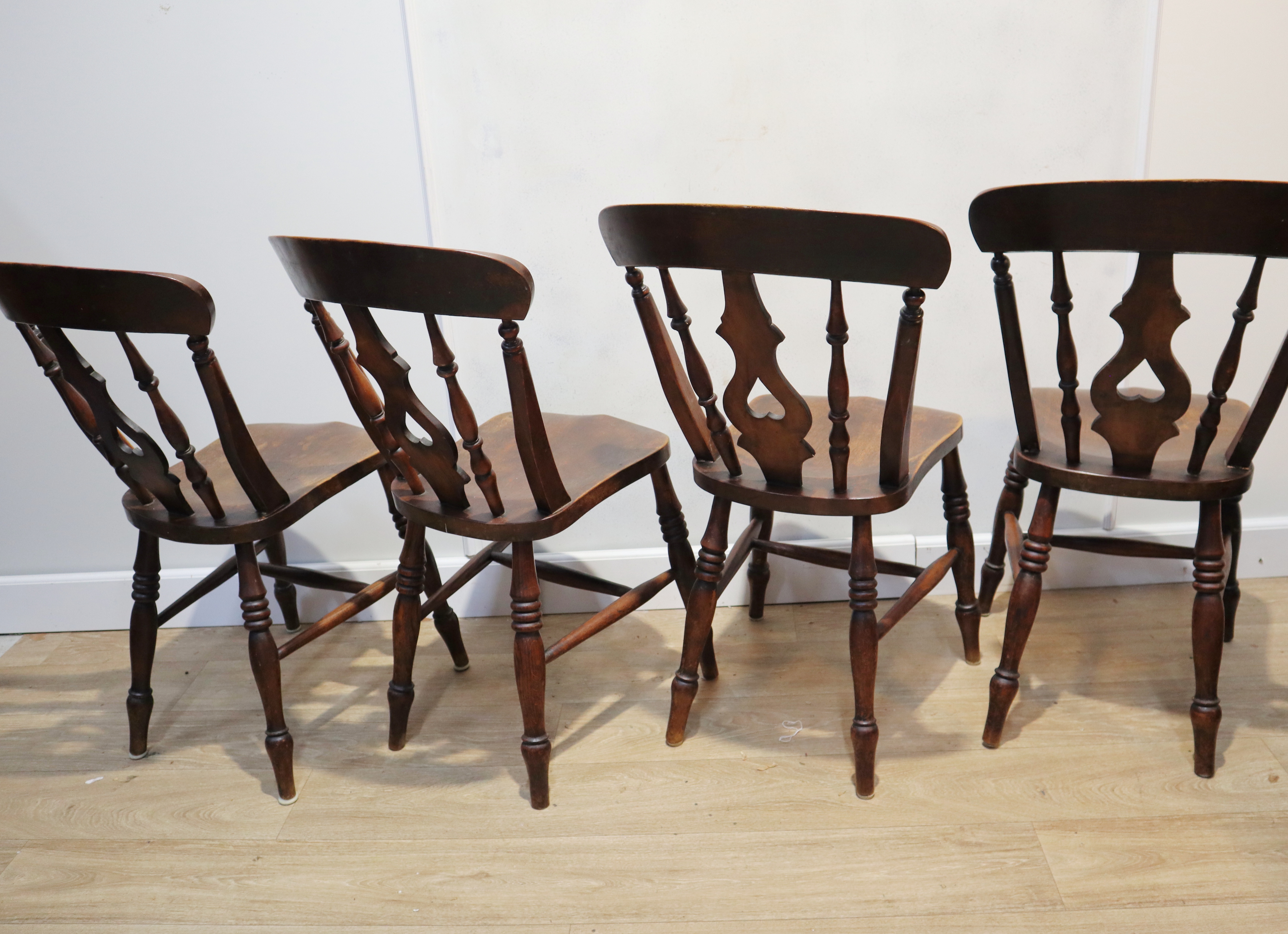Set van vier antieke Windsorstoelen