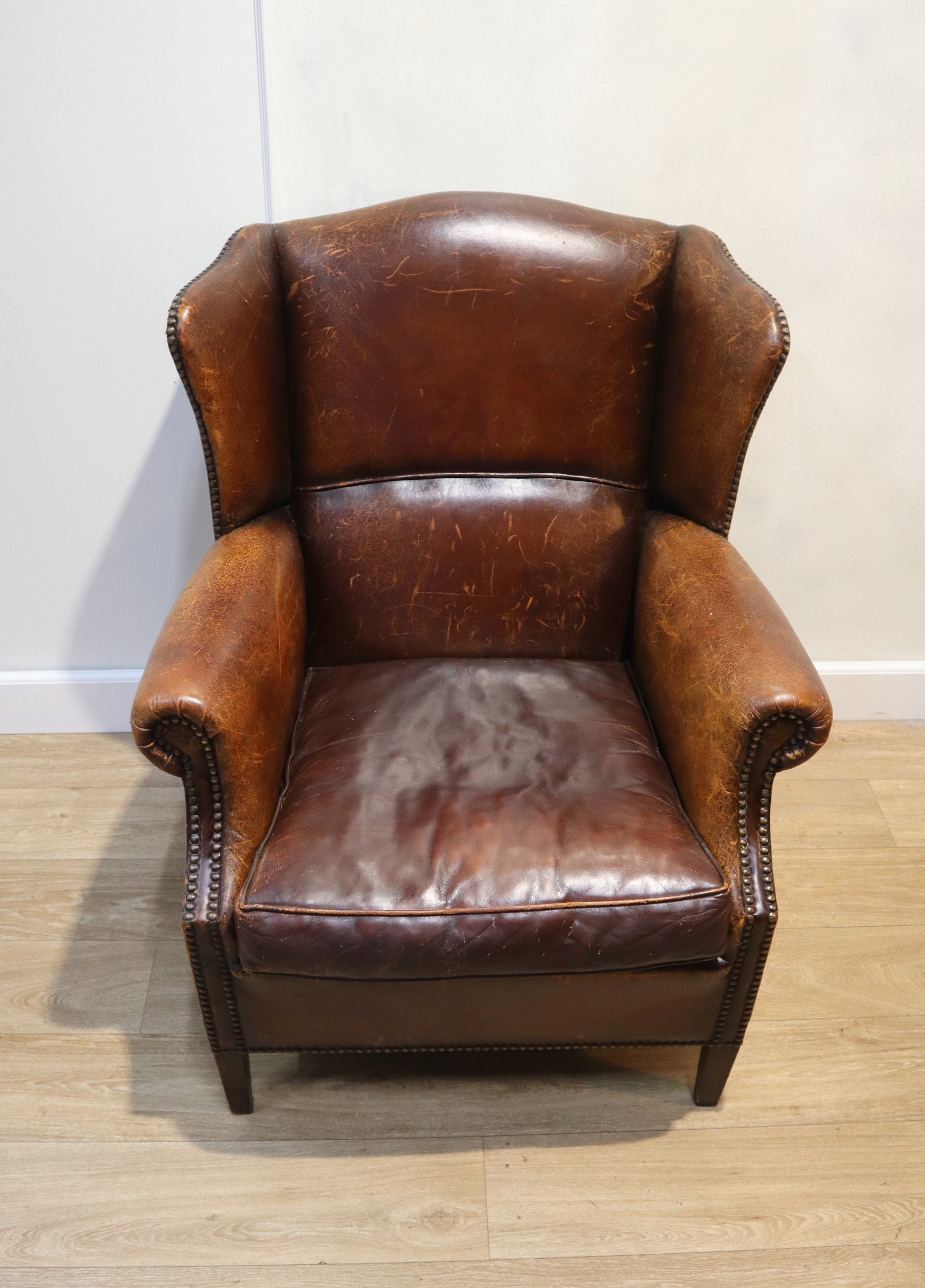 Lederen oorfauteuil, clubfauteuil