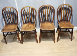 Set antieke Windsorstoelen