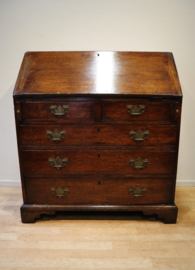 Antieke Engelse secretaire