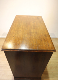 Antieke Engelse commode 18e eeuw