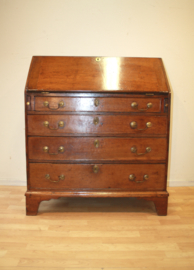 Antieke Engelse secretaire