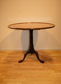 Antieke Engelse Tilt-toptafel