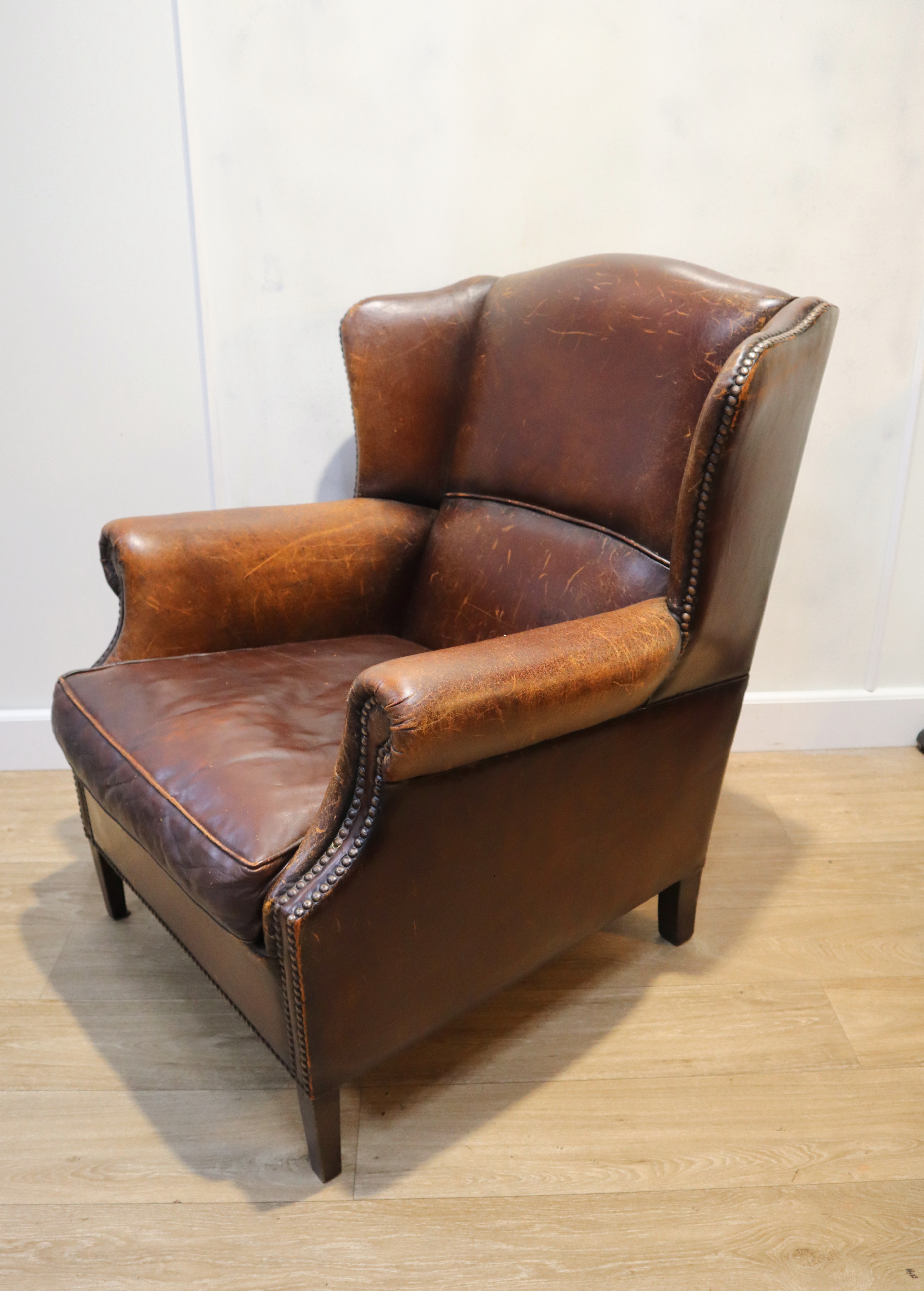 Lederen oorfauteuil, clubfauteuil
