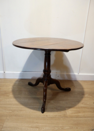 Antieke Engelse tilttoptafel, 18e eeuw