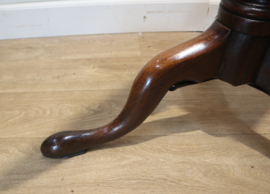 Antieke Engelse tilttoptafel, 18e eeuw