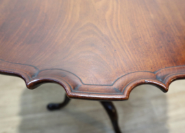 Antiek Engels tilttop tafeltje