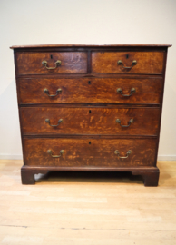 Antieke Engelse commode 18e eeuw