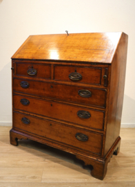 Antieke Engelse secretaire