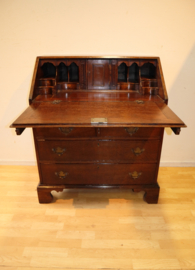 Antieke Engelse secretaire
