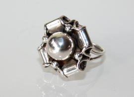 Vintage zilveren design ring gestilleerde bloem