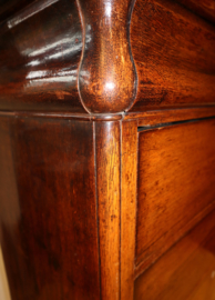 Antieke Hollandse chiffonière