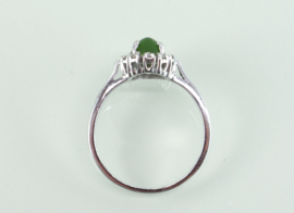 Witgouden karaat ring cabochon jade en diamant