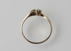Antieke gouden slagring met roosdiamanten