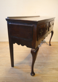 Antieke Engelse dresser