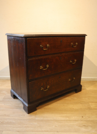 Antieke Engelse commode 18e eeuw