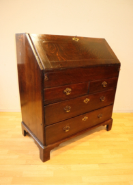 Antieke Engelse secretaire