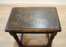 Antiek Engels krukje,  Jointstool