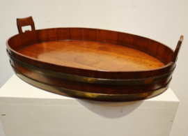 Antiek gekuipt dienblad