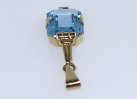 Gouden hanger met aquamarijn of blauwe spinel, jaren '30/'40