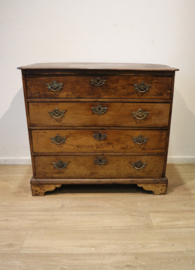 Antieke Hollandse commode, 18e eeuw