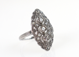 Antieke witgouden Art Deco ring met diamanten