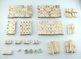 Antieke mahjong set been met bamboe, compleet