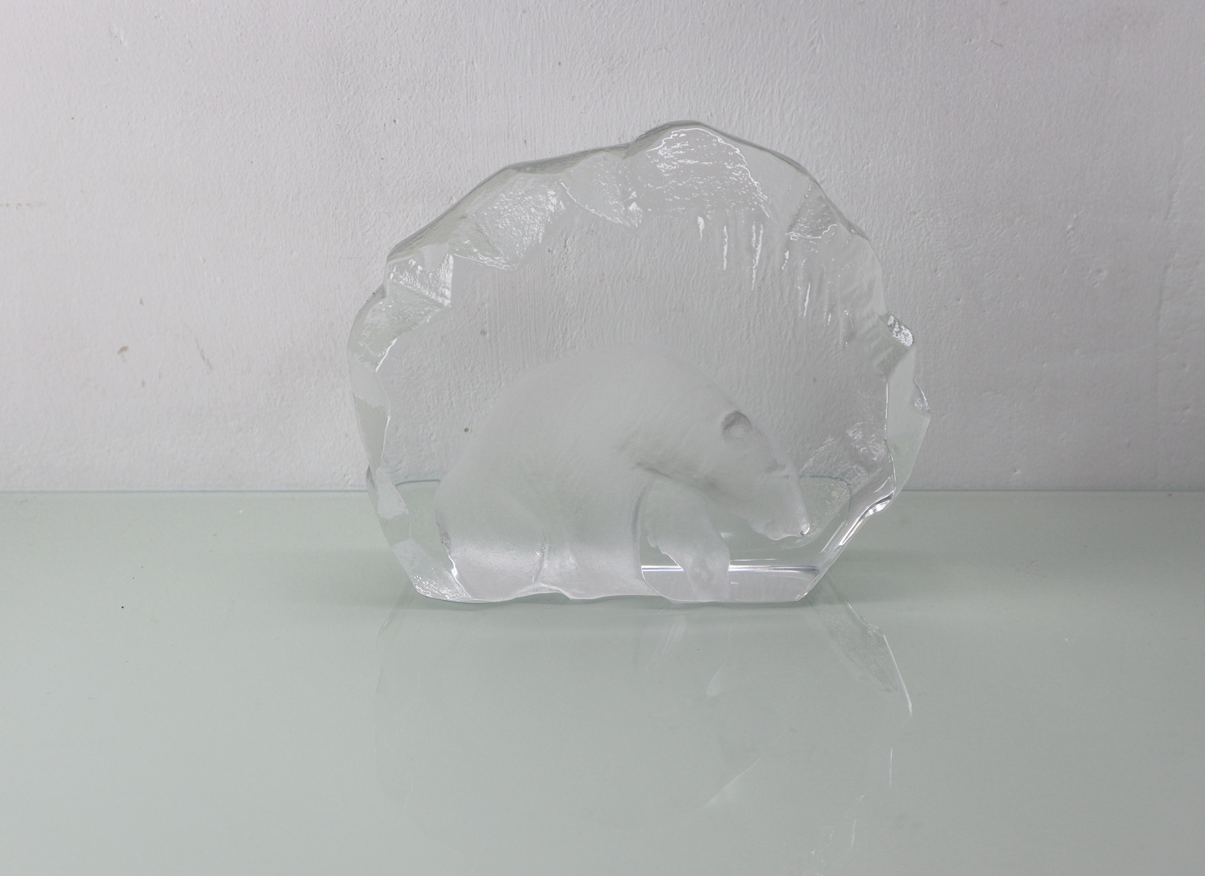 Glazen sculptuur ijsbeer  Mats Jonasson