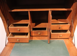 Antieke Hollandse secretaire à abbatant