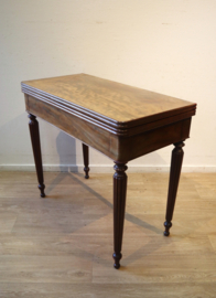 Antiek Hollands kaarttafeltje/sidetable